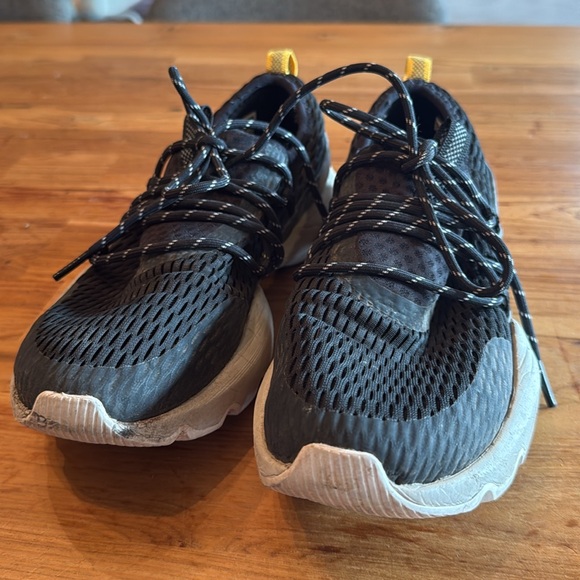 Sorel Kinetic Sneakers - Picture 4 of 6